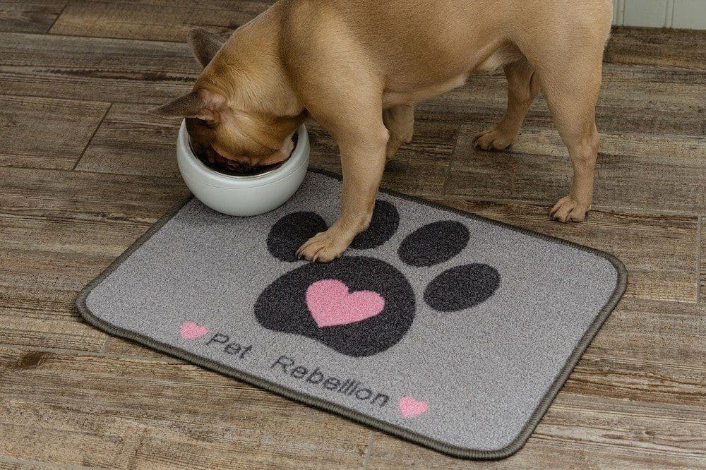 Pet Rebellion Dinner Mate Heart Large Absorbent Food Mat (40 x 60cm)