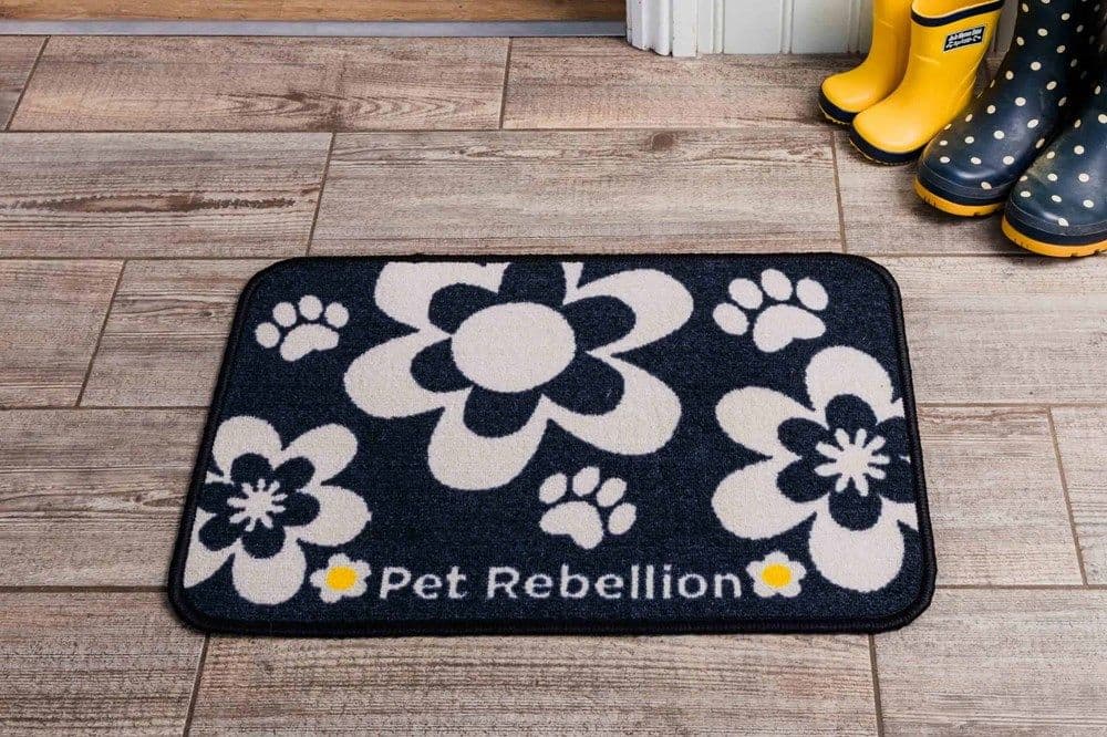 Pet Rebellion Dinner Mate Flower Black (40 x 60cm)